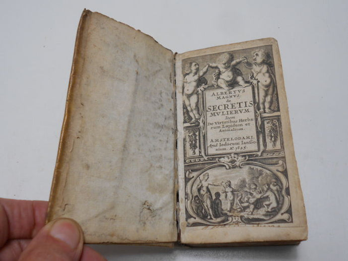 Albertus Magnus (Albert Le Grand) & Michel Scot - De secretis mulierum. Item De Virtutibus Herbarum Lapidum et Animalium - Atronomy Medicine 1643 - Avalon - Plants, Gifts & Antiques