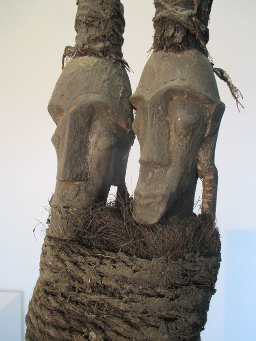 Old double sculpture 